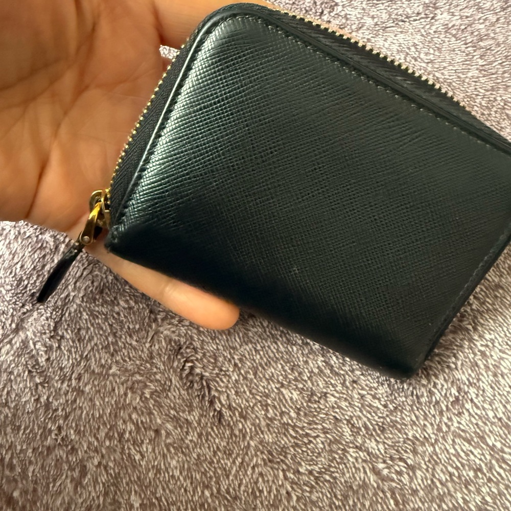 Prada Black Saffiano Leather Zip Wallet - Picture 2 of 7